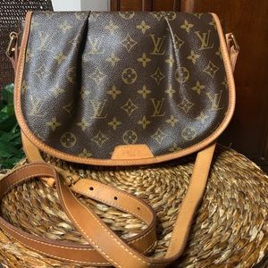 Louis Vuitton Monogram Menilmontant PM Crossbody